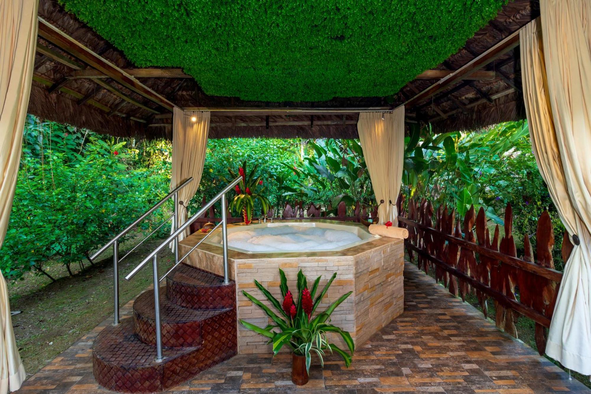 La Selva Eco-Lodge & Retreat Providencia المظهر الخارجي الصورة